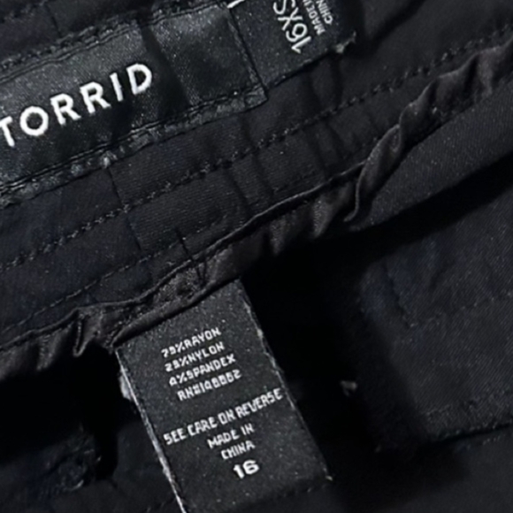 TORRID Black Stretch Ankle Pants 16XS - Picture 5 of 8